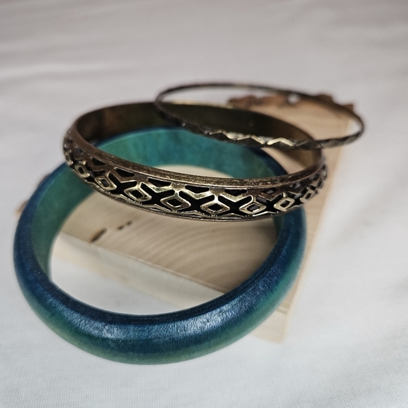 Wood And Brass Bangle Set Teal 7.5 Inches NWOT - Picture 4 of 15